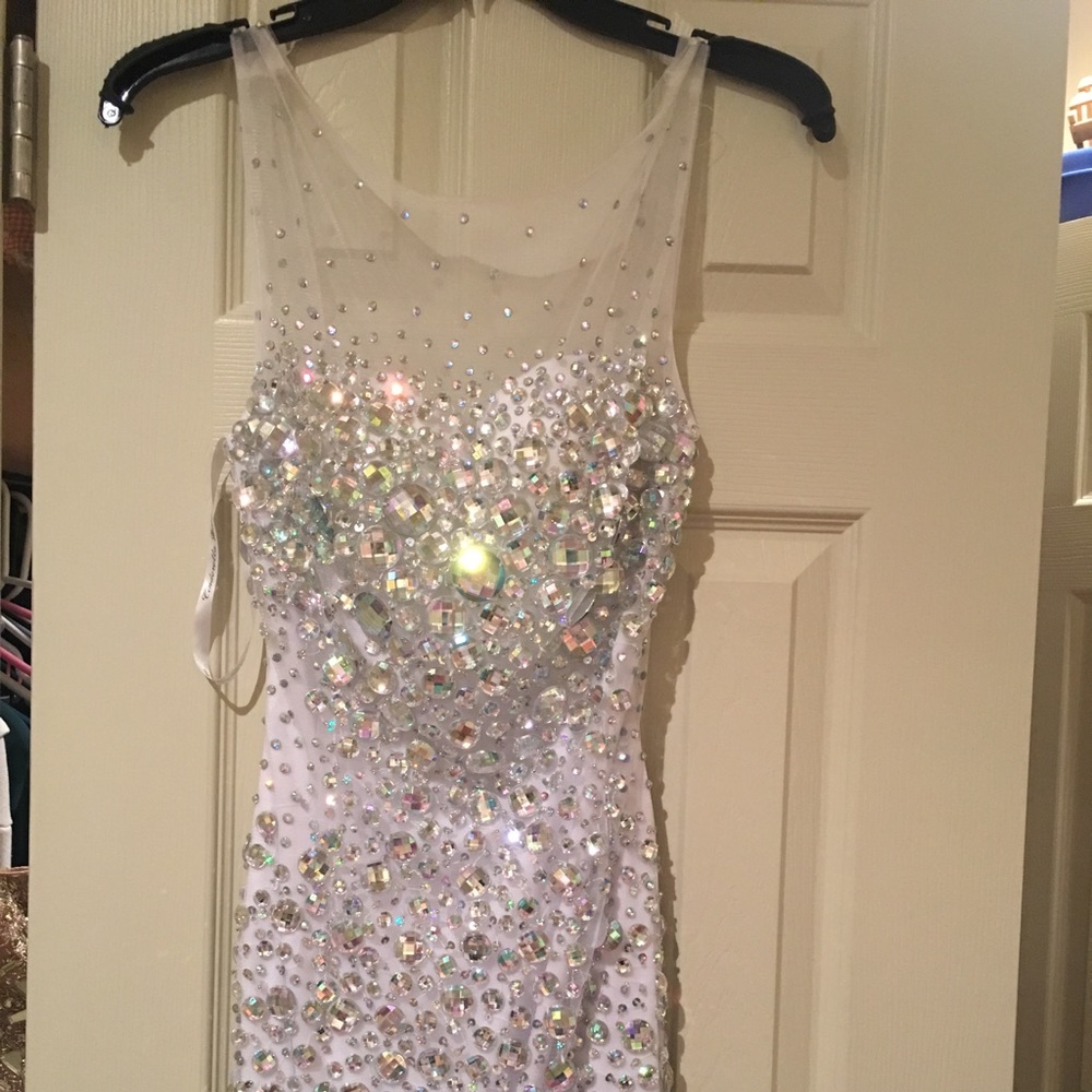 Short open back with bow homecoming dress